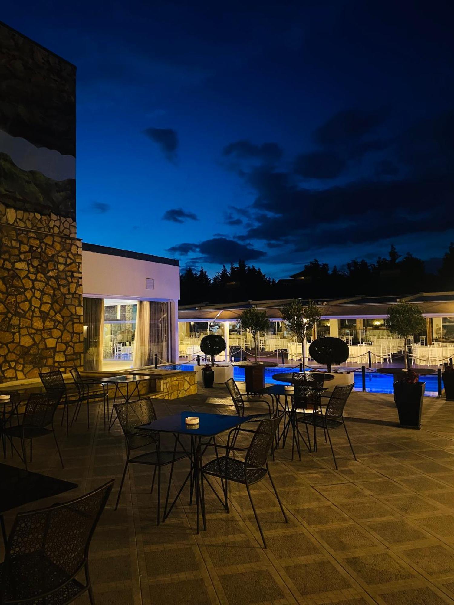 Hotel Cezaria Ioánnina Eksteriør bilde